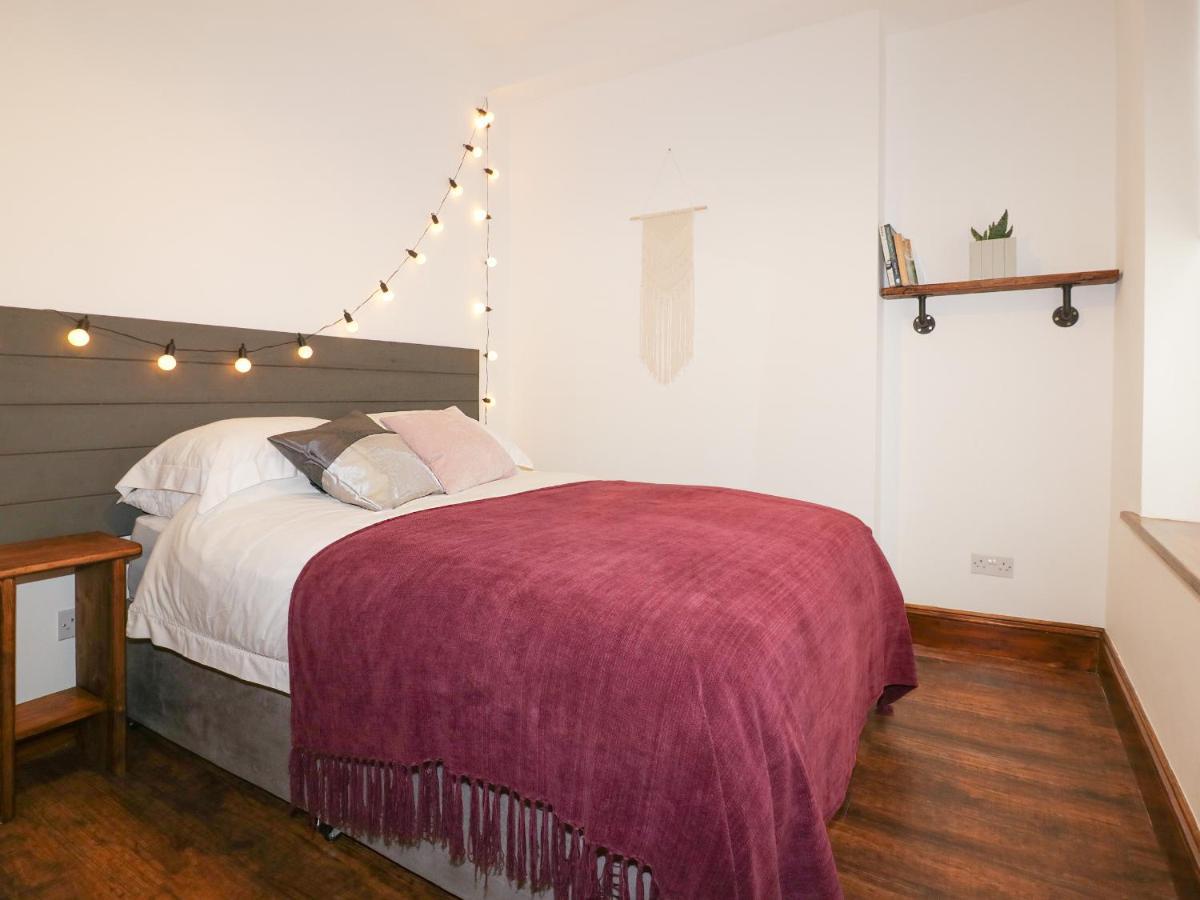 Albany Apartment New Quay Екстериор снимка